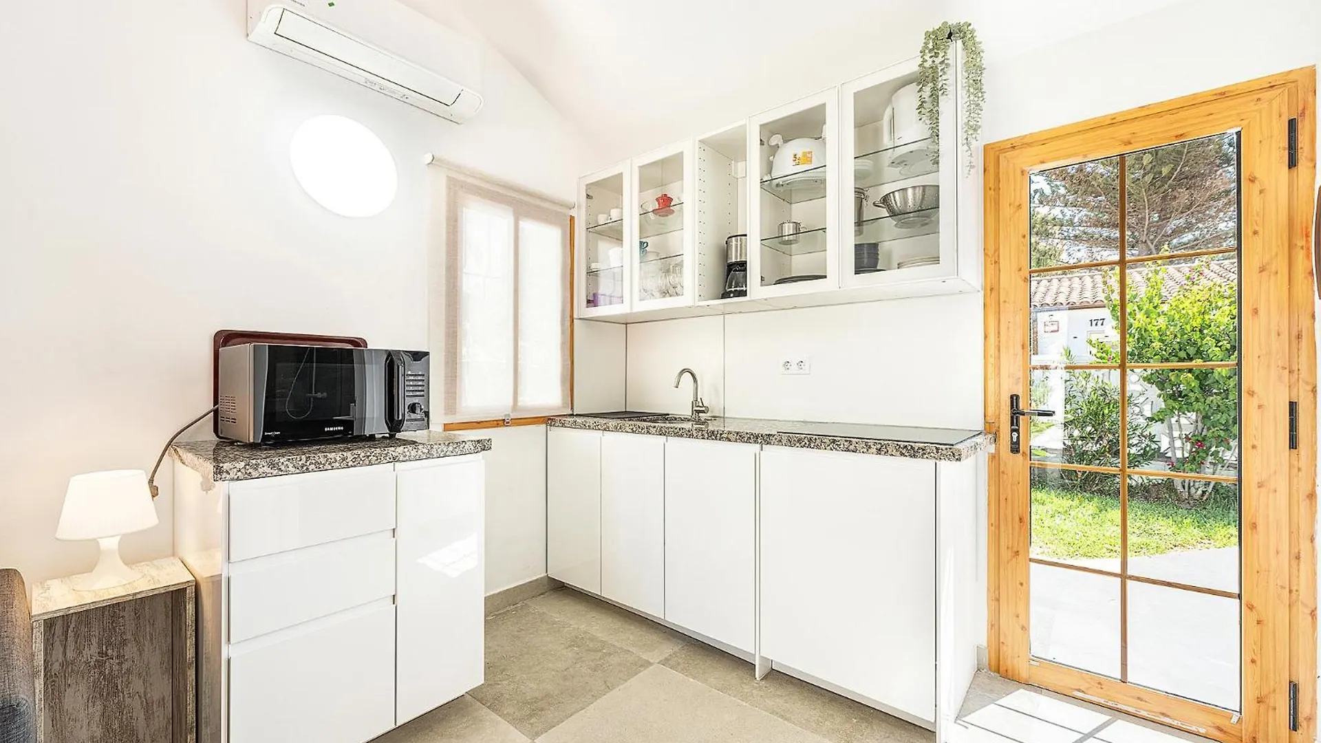 Bungalow Vacacional Arcos San Bartolome de Tirajana